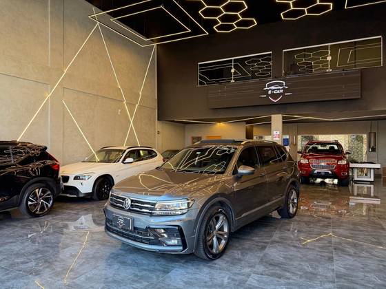 VOLKSWAGEN TIGUAN 2.0 350 TSI GASOLINA ALLSPACE R-LINE 4MOTION DSG VOLKSWAGEN TIGUAN 2.0 350 TSI GASOLINA ALLSPACE R-LINE 4MOTION DSG